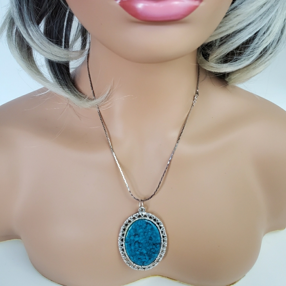 Southwestern Silver and Blue pendant necklace 18"  *